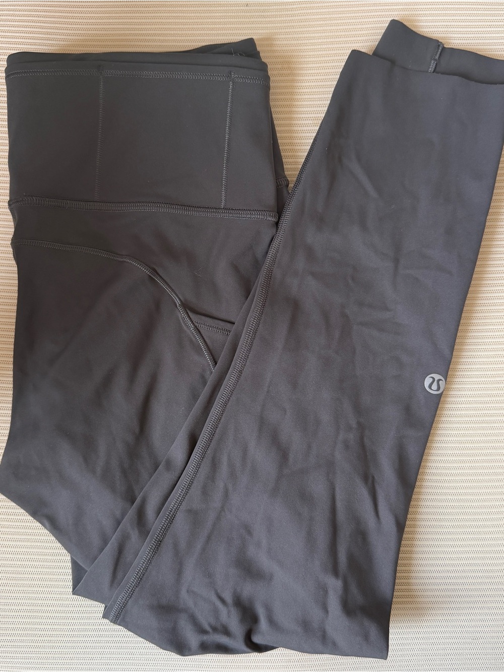 Lululemon Fast and Free High-Rise Crop II 23” leggings | Size 6